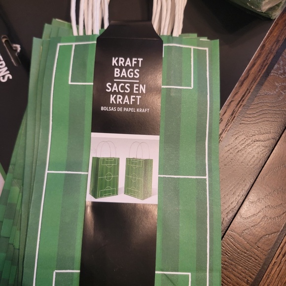 Soccer Birthday Party Decoration Set - Picture 6 of 9